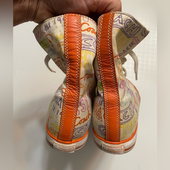 Coach womens all-over graffiti print hi-top/fold over, Bonney sneakers size 6B - Picture 11 of 12